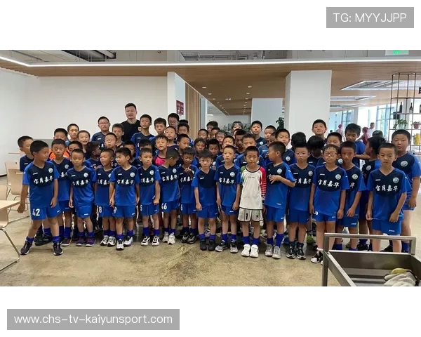 青年足球夏令营吸引国际教练参与交流教学,2020全国青少年足球夏令营怎么参加